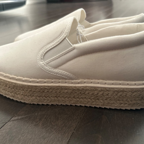 Wedge straw platforms new with tags - Picture 2 of 3